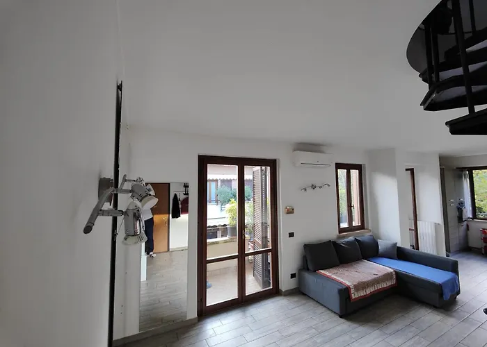 Ketty House B&B - Policlinico Di Monza, U-Power Stadium